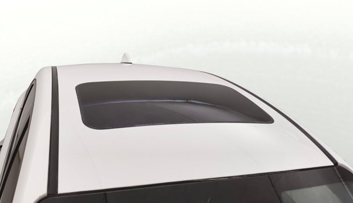 2018 Hyundai Verna 1.6 VTVT SX O, Petrol, Manual, 1,11,324 km, Roof