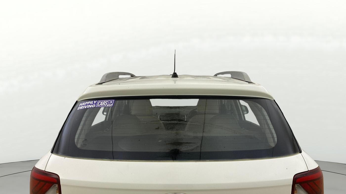 2019 Hyundai VENUE S 1.2, Petrol, Manual, 56,559 km, Rear Windshield