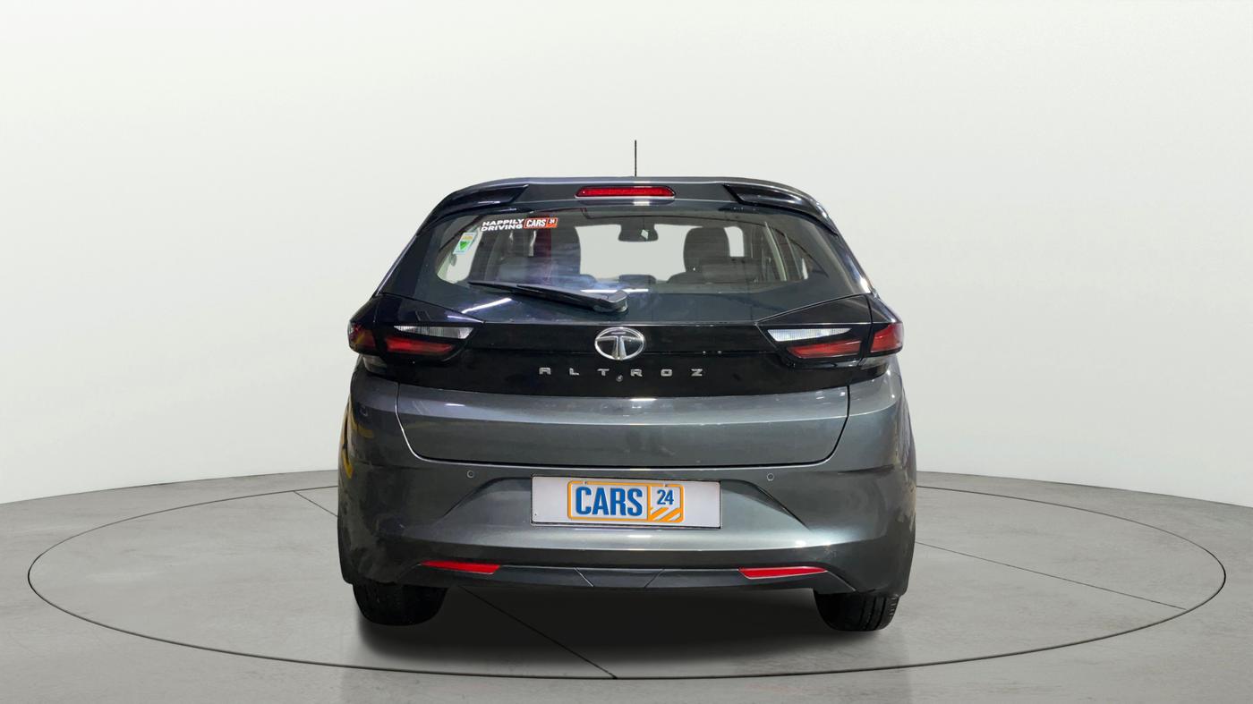 2023 Tata ALTROZ XZ PETROL, Petrol, Manual, 2,818 km, Back/Rear