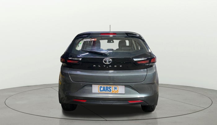 2023 Tata ALTROZ XZ PETROL, Petrol, Manual, 2,818 km, Back/Rear