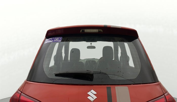 2017 Maruti Vitara Brezza ZDI, Diesel, Manual, 1,39,659 km, Rear Windshield