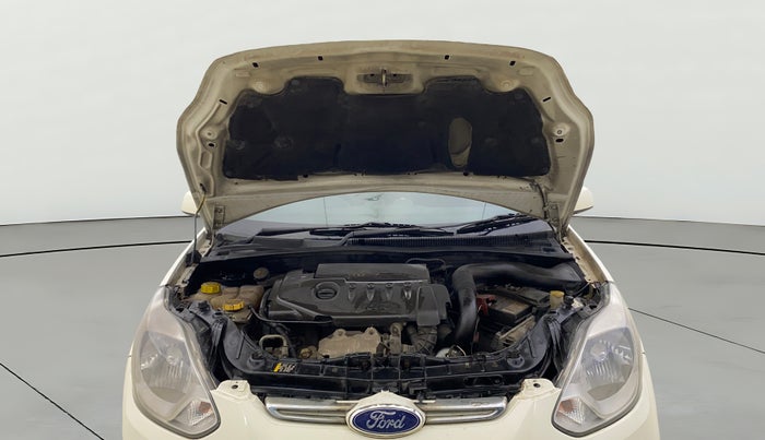 2013 Ford Figo ZXI 1.4 DIESEL, Diesel, Manual, 1,35,833 km, Open Bonet