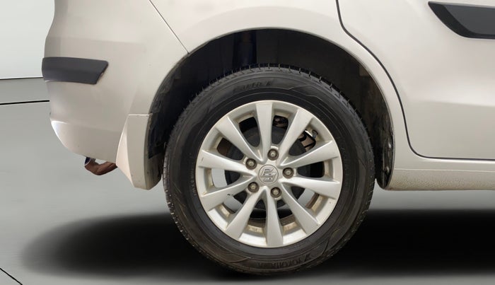 2015 Maruti Ertiga ZXI, Petrol, Manual, 54,038 km, Right Rear Wheel