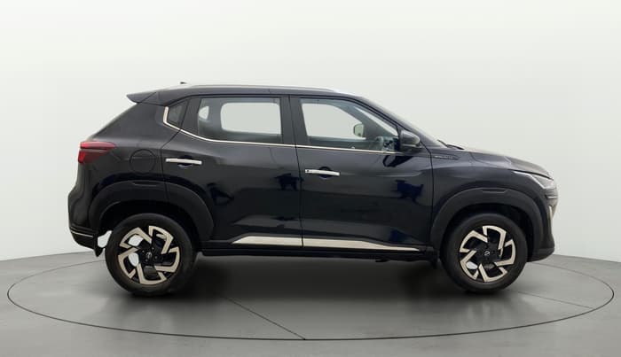 2021 Nissan MAGNITE XV PREMIUM TURBO CVT, Petrol, Automatic, 22,603 km, Right Side View