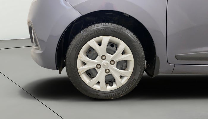 2015 Hyundai Grand i10 SPORTZ 1.2 KAPPA VTVT, Petrol, Manual, 45,848 km, Left Front Wheel