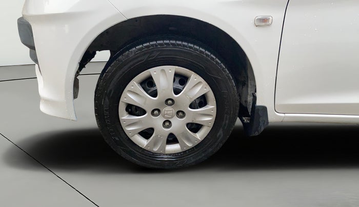 2014 Honda Brio S MT, Petrol, Manual, 37,900 km, Left Front Wheel