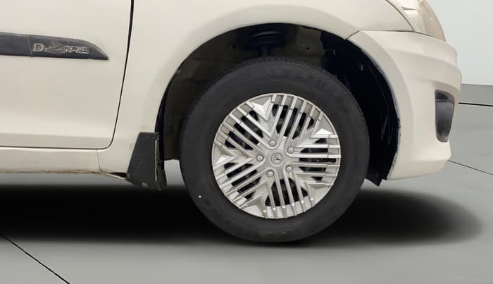 2014 Maruti Swift Dzire VDI, Diesel, Manual, 1,20,235 km, Right Front Wheel