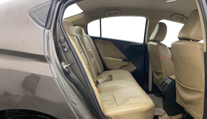 2016 Honda City 1.5L I-VTEC SV, Petrol, Manual, 89,392 km, Right Side Rear Door Cabin