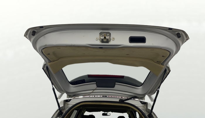 2014 Honda Mobilio 1.5L I-VTEC E, Petrol, Manual, 55,280 km, Boot Door Open