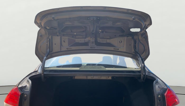 2016 Maruti Ciaz ZXI+, Petrol, Manual, 1,04,600 km, Boot Door Open