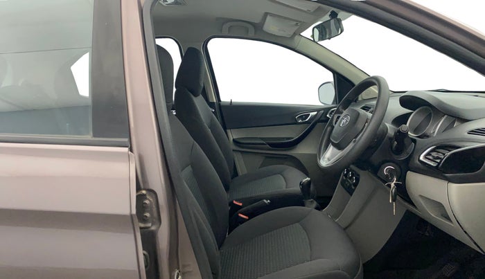2017 Tata Tiago XZ PETROL, Petrol, Manual, 49,870 km, Right Side Front Door Cabin