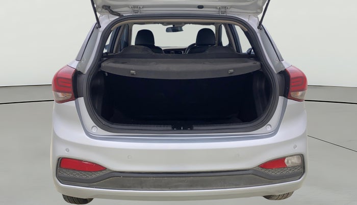 2019 Hyundai Elite i20 SPORTZ PLUS 1.2, Petrol, Manual, 77,442 km, Boot Open Zoomed View