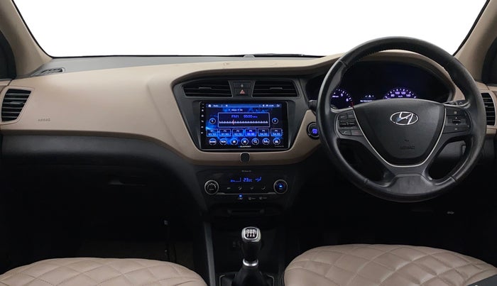 2017 Hyundai Elite i20 ASTA 1.2 (O), Petrol, Manual, 85,249 km, Dashboard