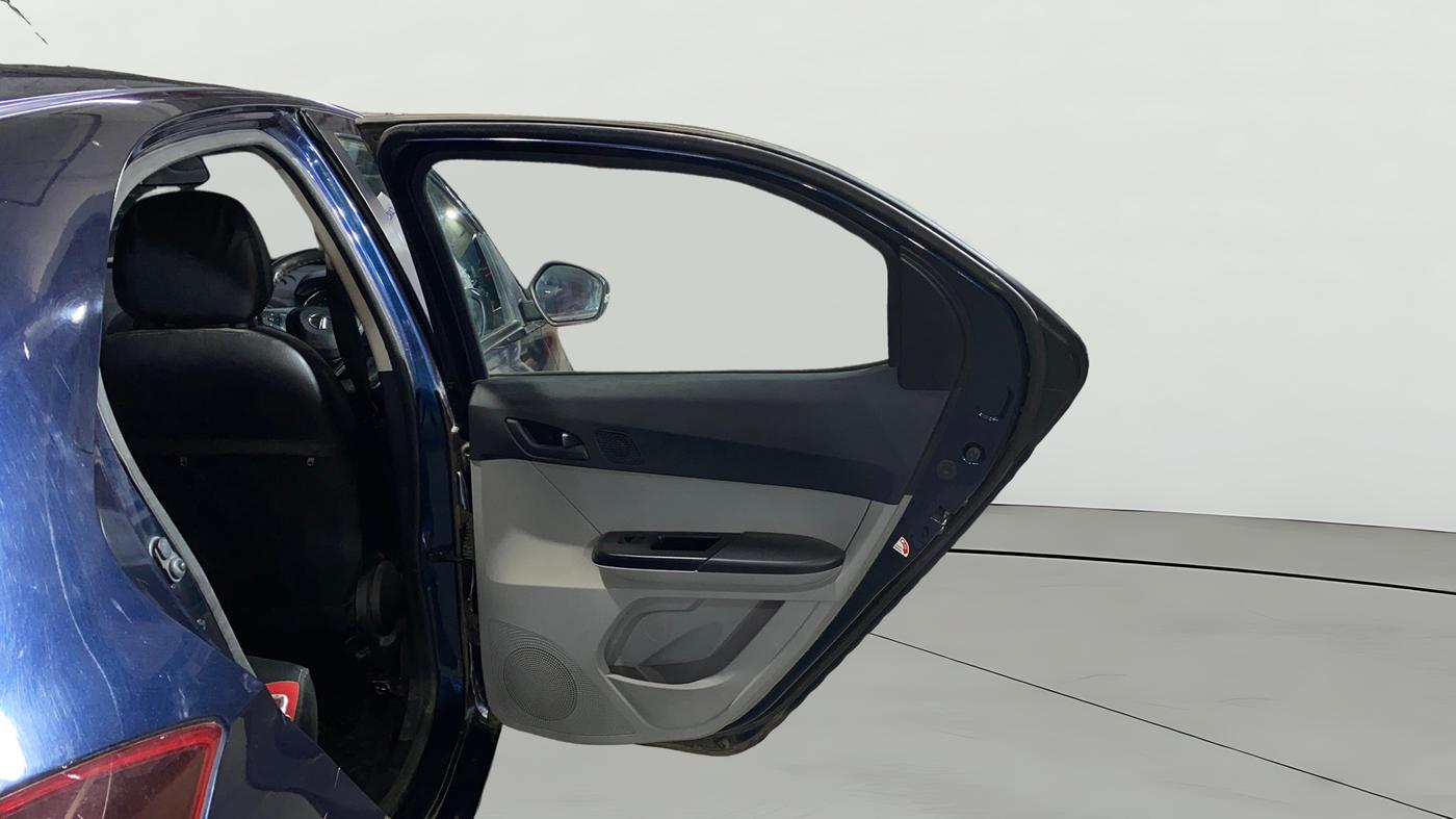 2022 Tata Tiago XT PETROL, Petrol, Manual, 27,278 km, RHS Rear Door