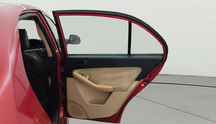 2013 Tata Indica Vista ZX QUADRAJET, Diesel, Manual, 81,604 km, RHS Rear Door