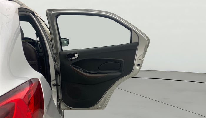 2019 Ford FREESTYLE TITANIUM 1.2 PETROL, Petrol, Manual, 47,124 km, RHS Rear Door