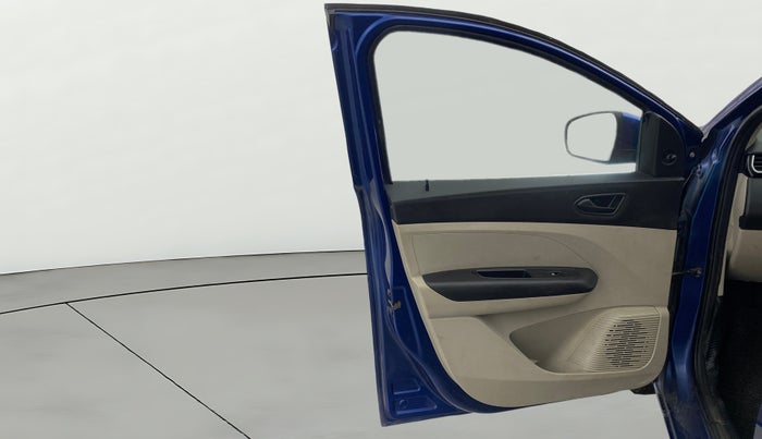 2020 Renault TRIBER RXL MT, Petrol, Manual, 46,543 km, LHS Front Door