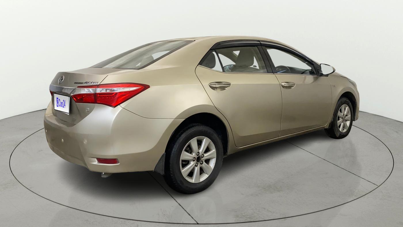 2015 Toyota Corolla Altis G CVT PETROL, Petrol, Automatic, 1,19,685 km, Right Back Diagonal