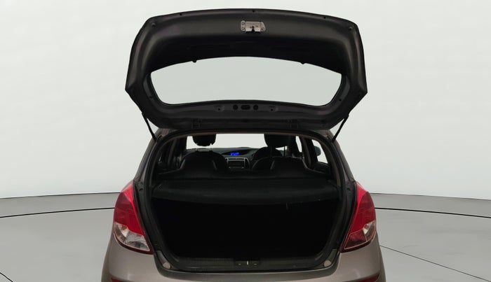 2013 Hyundai i20 MAGNA 1.2, Petrol, Manual, 37,038 km, Boot Door Open