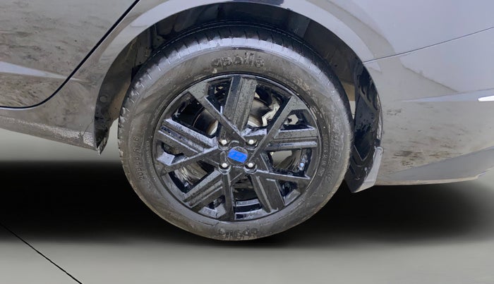 2024 Hyundai Verna SX (O) 1.5 TURBO PETROL DCT, Petrol, Automatic, 15,541 km, Left Rear Wheel