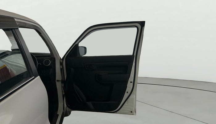 2023 Maruti S PRESSO VXI+, Petrol, Manual, 65,750 km, RHS Front Door