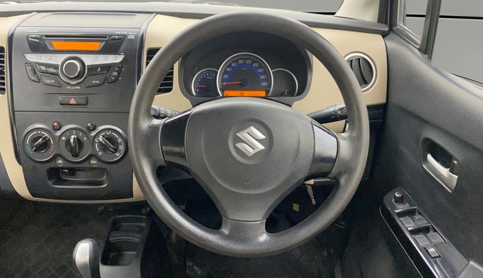 2017 Maruti Wagon R 1.0 VXI AMT, Petrol, Automatic, 41,037 km, Steering Wheel Close Up