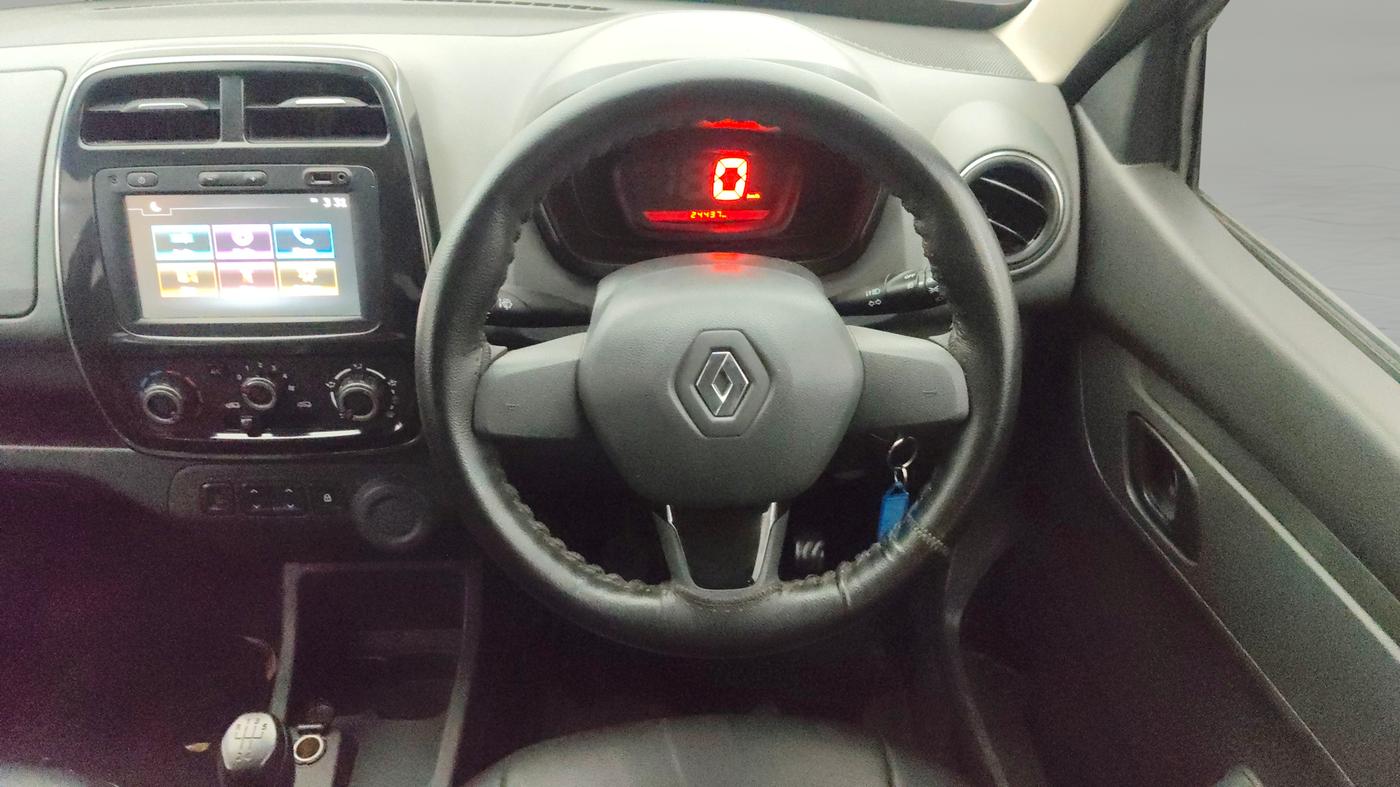 2016 Renault Kwid RXT 1.0, Petrol, Manual, 24,426 km, Steering Wheel Close Up