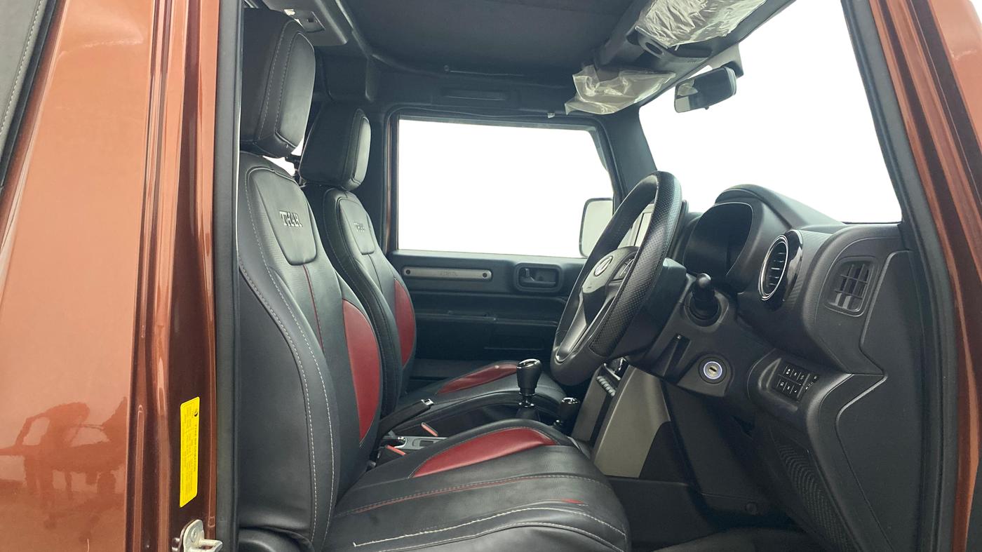2020 Mahindra Thar LX D 4WD MT CONVERTIBLE, Diesel, Manual, 47,876 km, Right Side Front Door Cabin
