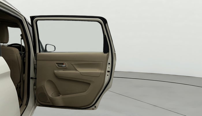 2020 Maruti Ertiga VXI CNG, CNG, Manual, 67,085 km, RHS Rear Door