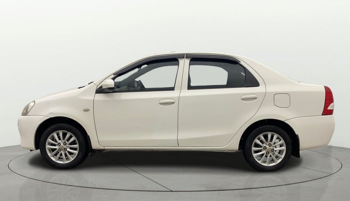 2014 Toyota Etios G, CNG, Manual, 80,887 km, Left Side