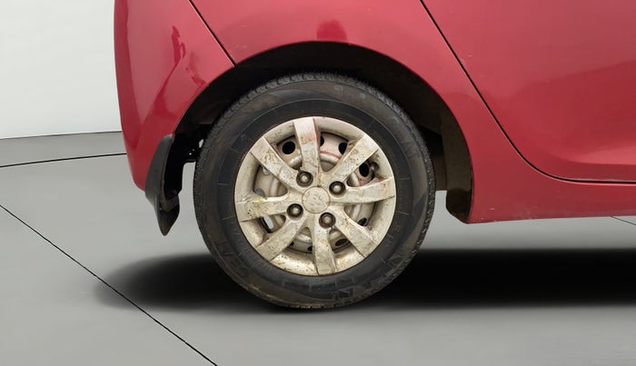 2017 Hyundai Eon ERA +, CNG, Manual, 49,982 km, Right Rear Wheel