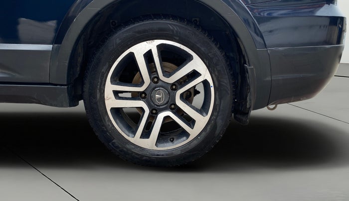 2017 Tata Hexa XT 4X2 6 STR, Diesel, Manual, 61,109 km, Left Rear Wheel