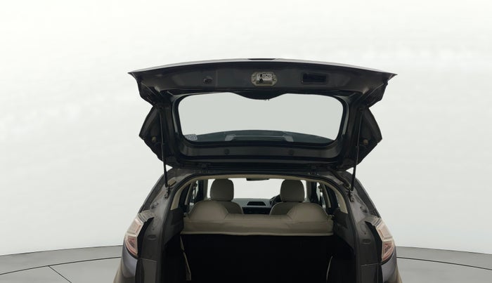 2018 Tata NEXON XM PETROL, Petrol, Manual, 77,098 km, Boot Door Open