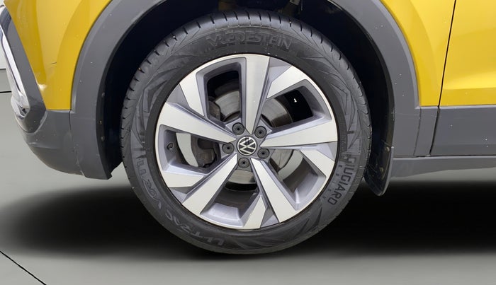 2023 Volkswagen TAIGUN TOPLINE 1.0 TSI AT, Petrol, Automatic, 34,544 km, Left Front Wheel