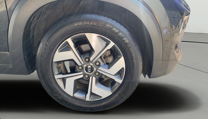 2020 KIA SONET HTX PLUS 1.0 IMT, Petrol, Manual, 1,32,902 km, Right Front Wheel