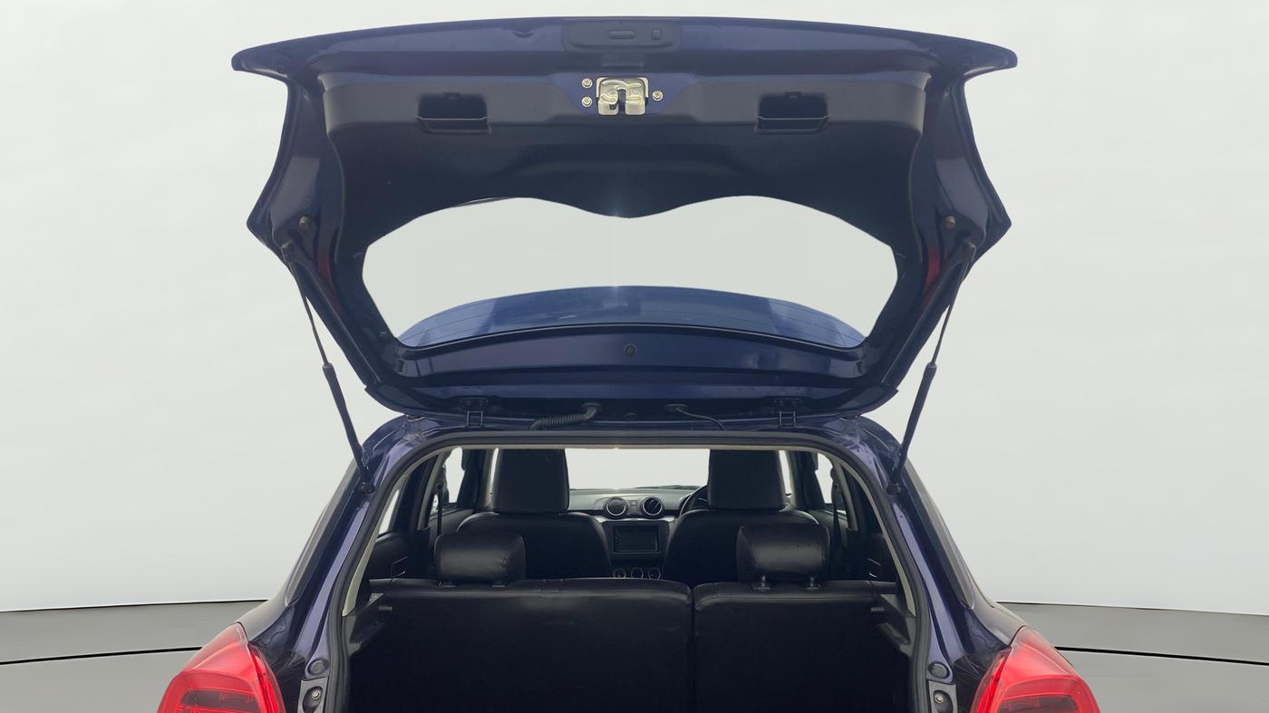2020 Maruti Swift ZXI, Petrol, Manual, 79,658 km, Boot Door Open