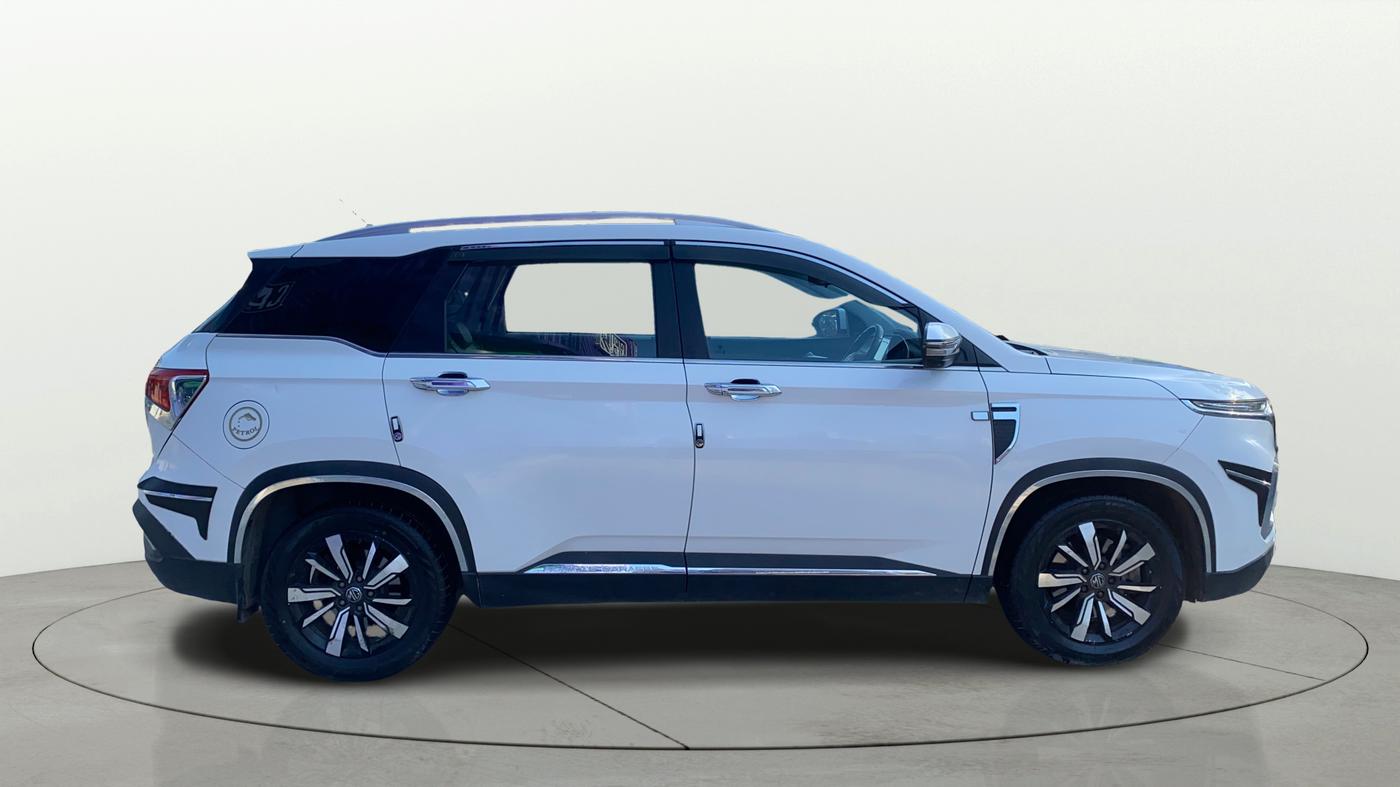 2020 MG HECTOR SHARP 1.5 DCT PETROL, Petrol, Automatic, 90,514 km, Right Side View