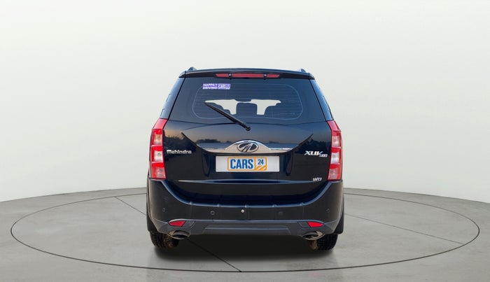 2016 Mahindra XUV500 W8, Diesel, Manual, 83,424 km, Back/Rear