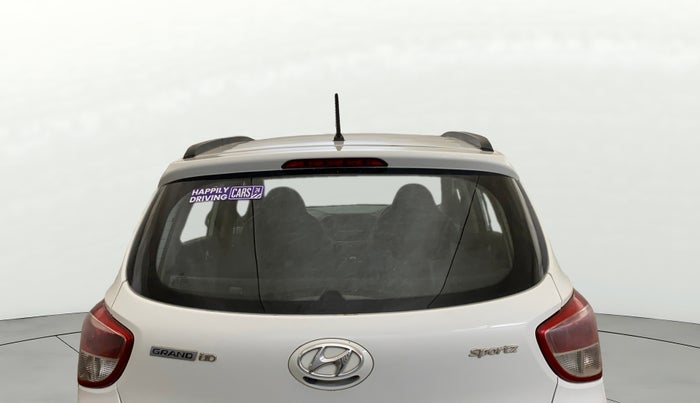 2017 Hyundai Grand i10 SPORTZ (O) 1.2 KAPPA VTVT, Petrol, Manual, 47,150 km, Rear Windshield