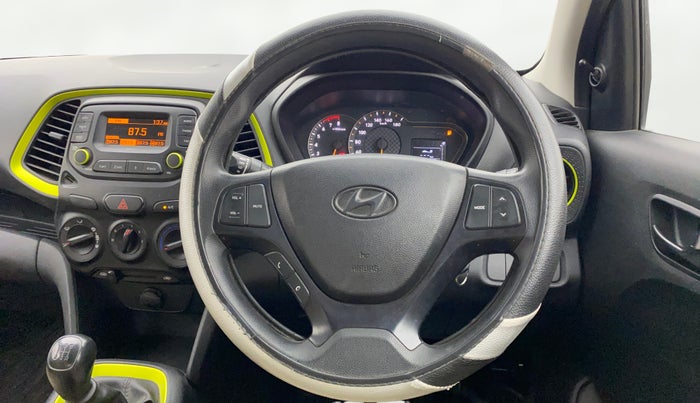 2019 Hyundai NEW SANTRO MAGNA, Petrol, Manual, 55,760 km, Steering Wheel Close Up