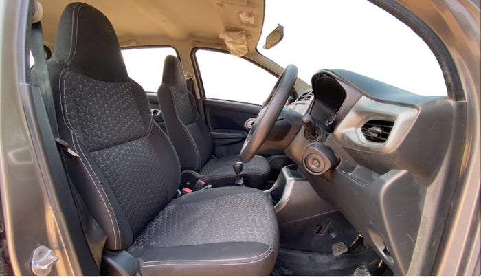 2021 Datsun Redi Go T, Petrol, Manual, 38,975 km, Right Side Front Door Cabin