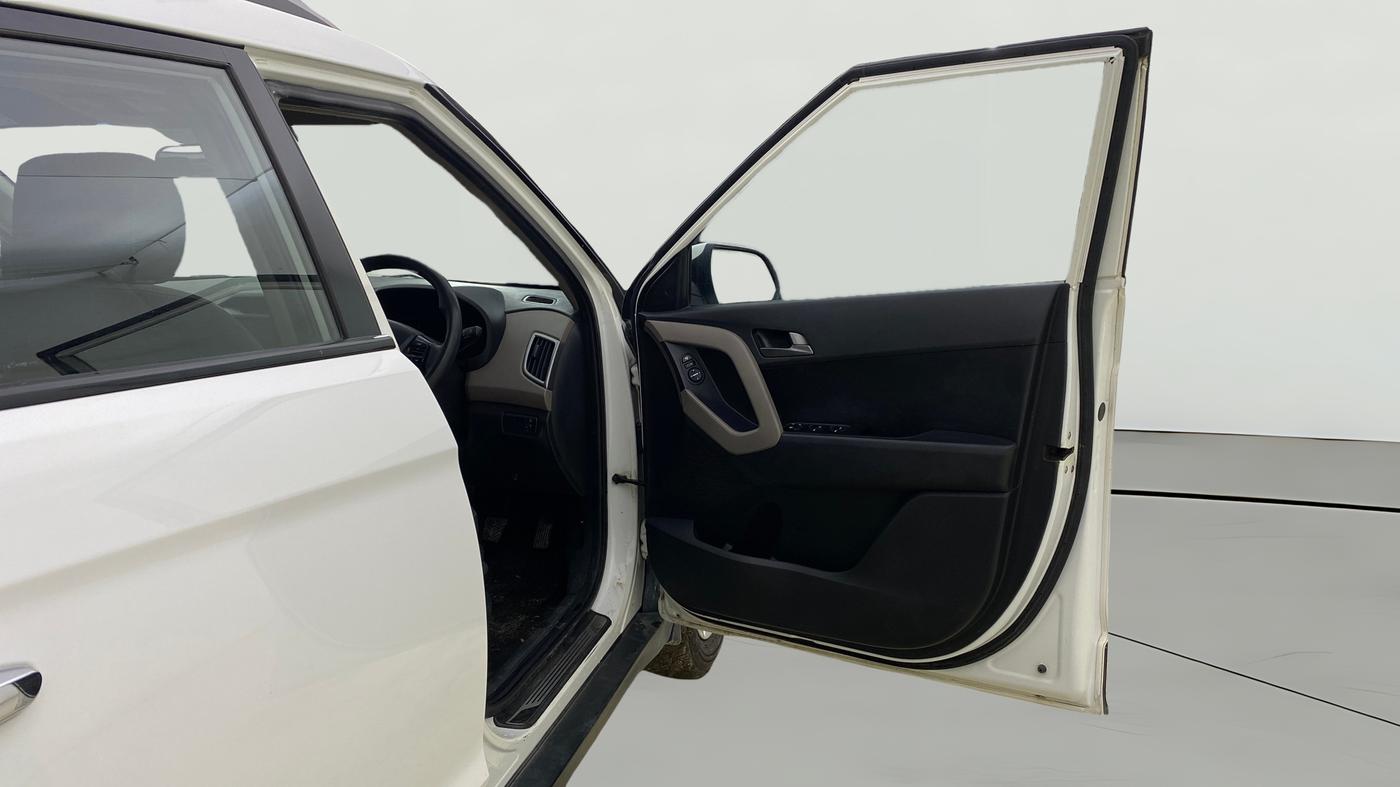 2016 Hyundai Creta SX PLUS 1.6 PETROL, Petrol, Manual, 69,457 km, RHS Front Door