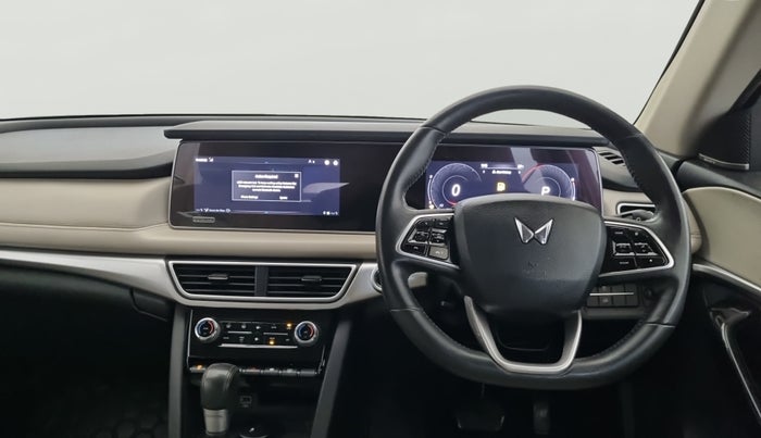 2022 Mahindra XUV700 AX 7 LUXURY P AT 7 STR, Petrol, Automatic, 55,480 km, Steering Wheel Close Up