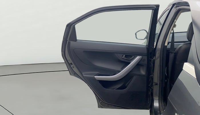 2022 Tata NEXON XM SUNROOF PETROL, Petrol, Manual, 16,608 km, LHS Rear Door