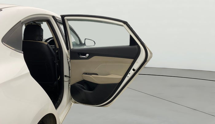 2019 Hyundai Verna 1.6 VTVT SX, Petrol, Manual, 57,949 km, RHS Rear Door