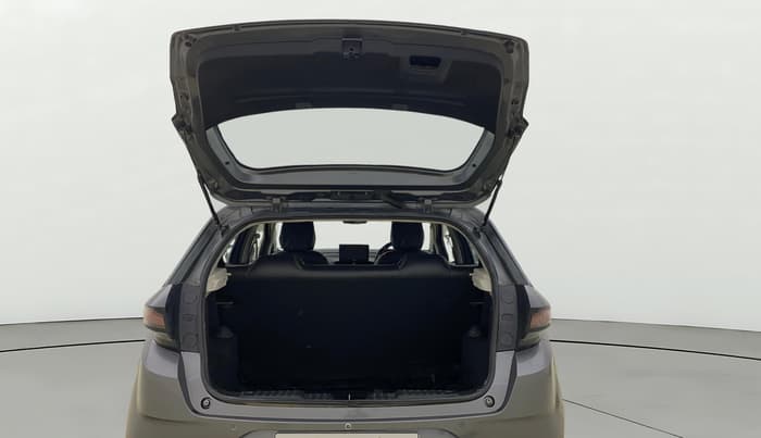 2022 Tata ALTROZ XE PETROL, Petrol, Manual, 84,722 km, Boot Door Open