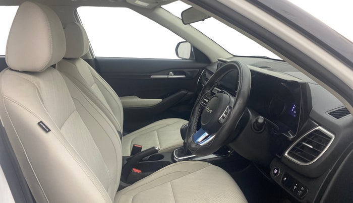 2022 KIA SELTOS HTK PLUS 1.5 IMT, Petrol, Manual, 33,734 km, Right Side Front Door Cabin