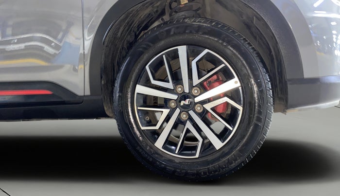 2023 Hyundai VENUE N LINE N8 1.0 TURBO DCT, Petrol, Automatic, 10,559 km, Right Front Wheel