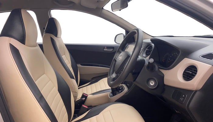 2014 Hyundai Xcent S (O) 1.2, Petrol, Manual, 72,476 km, Right Side Front Door Cabin