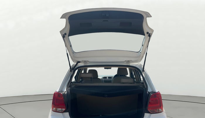 2014 Volkswagen Polo HIGHLINE1.2L, Petrol, Manual, 66,814 km, Boot Door Open